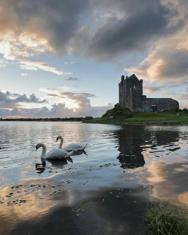 Tigh Noor - Escape To Kinvara By The Sea! Голвей Екстер'єр фото